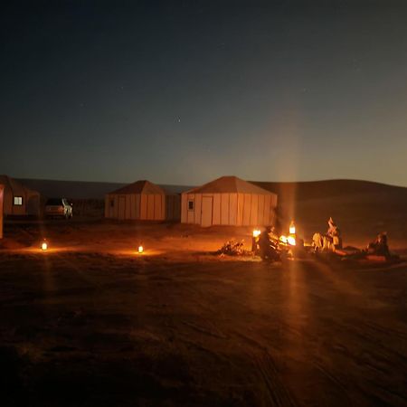 Hotel Bivouac Cote-Iriki Foum Zguid Esterno foto