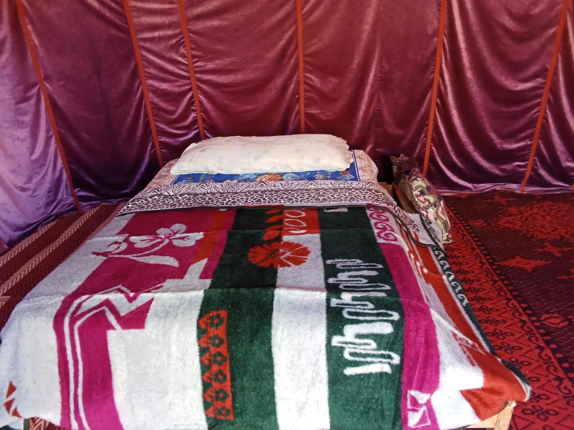 Hotel Bivouac Cote-Iriki Foum Zguid Esterno foto