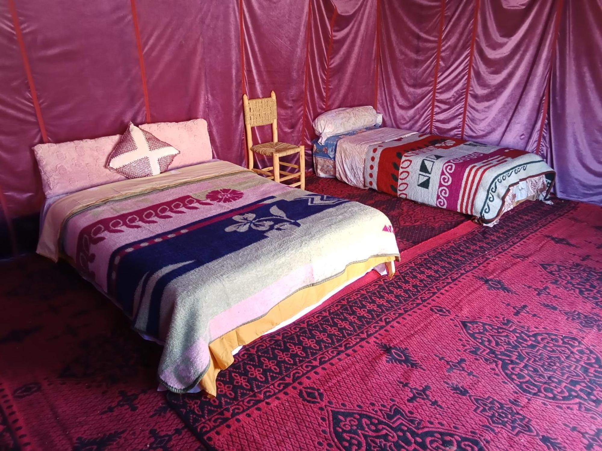 Hotel Bivouac Cote-Iriki Foum Zguid Esterno foto