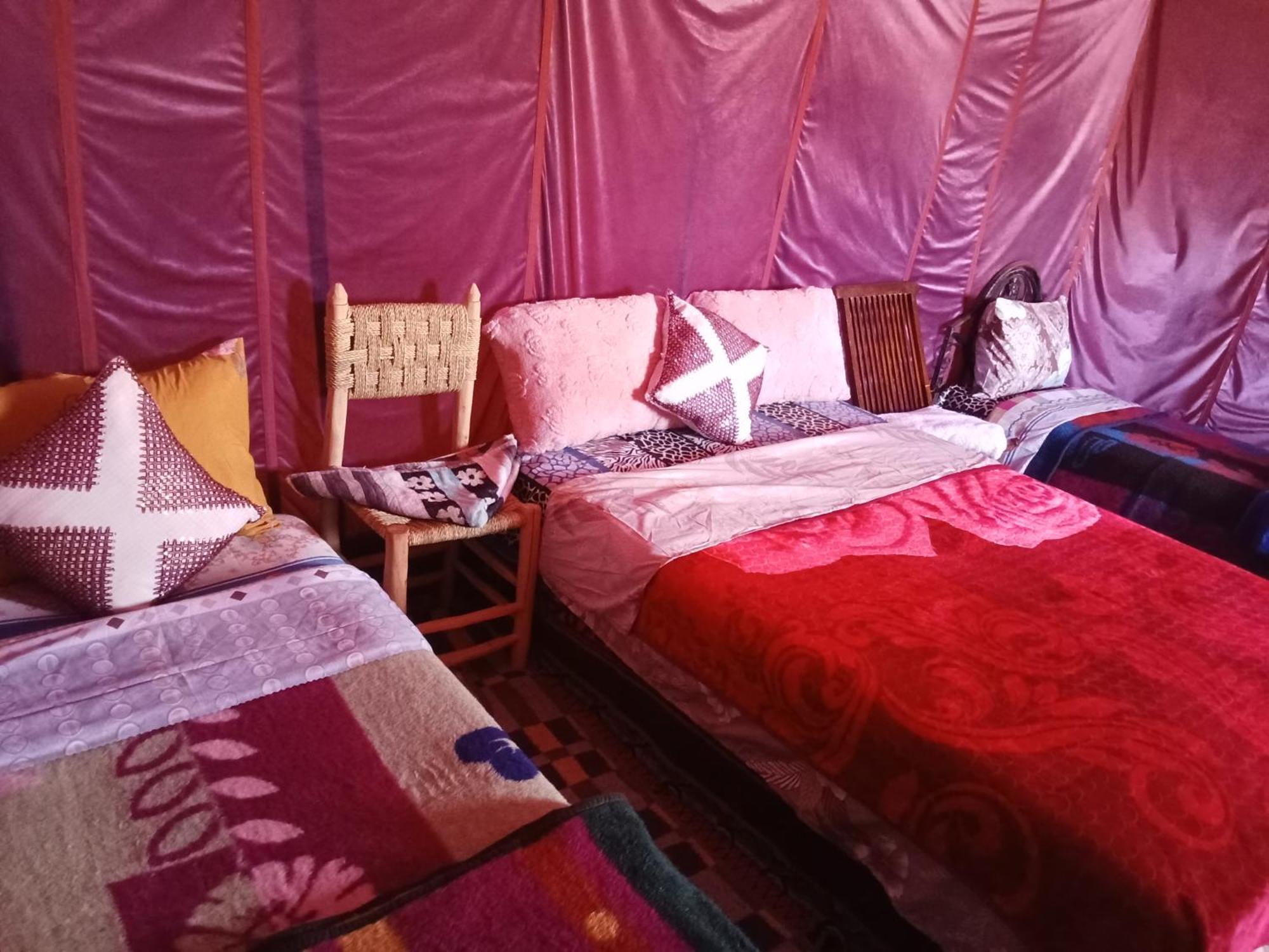 Hotel Bivouac Cote-Iriki Foum Zguid Esterno foto
